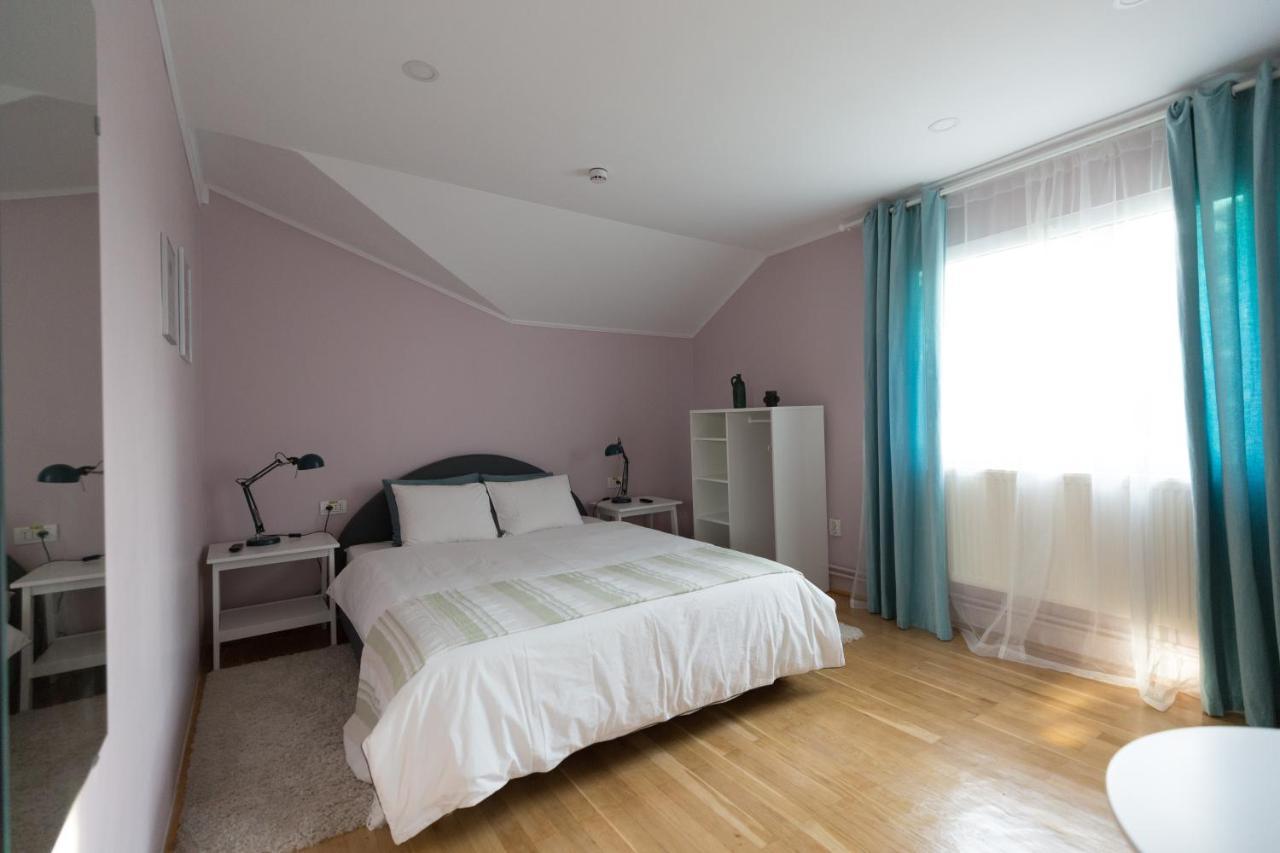 Casa Ris Otel Târgu Jiu Dış mekan fotoğraf
