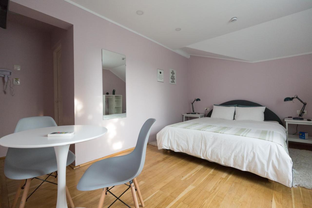 Casa Ris Otel Târgu Jiu Dış mekan fotoğraf