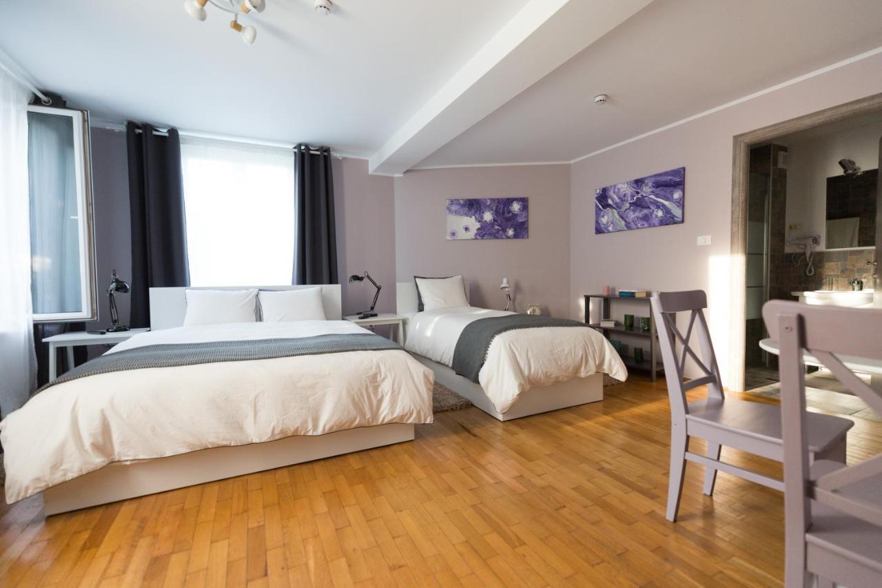 Casa Ris Otel Târgu Jiu Dış mekan fotoğraf